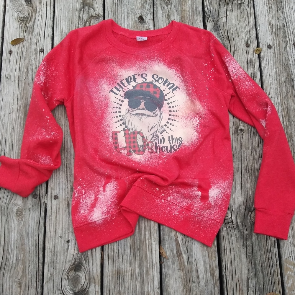 Christmas sweater"theres some hos in this house"